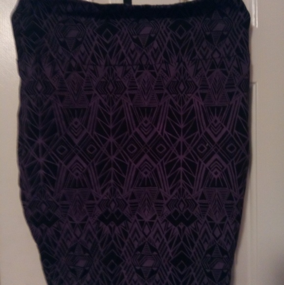 Skirt - Picture 1 of 1